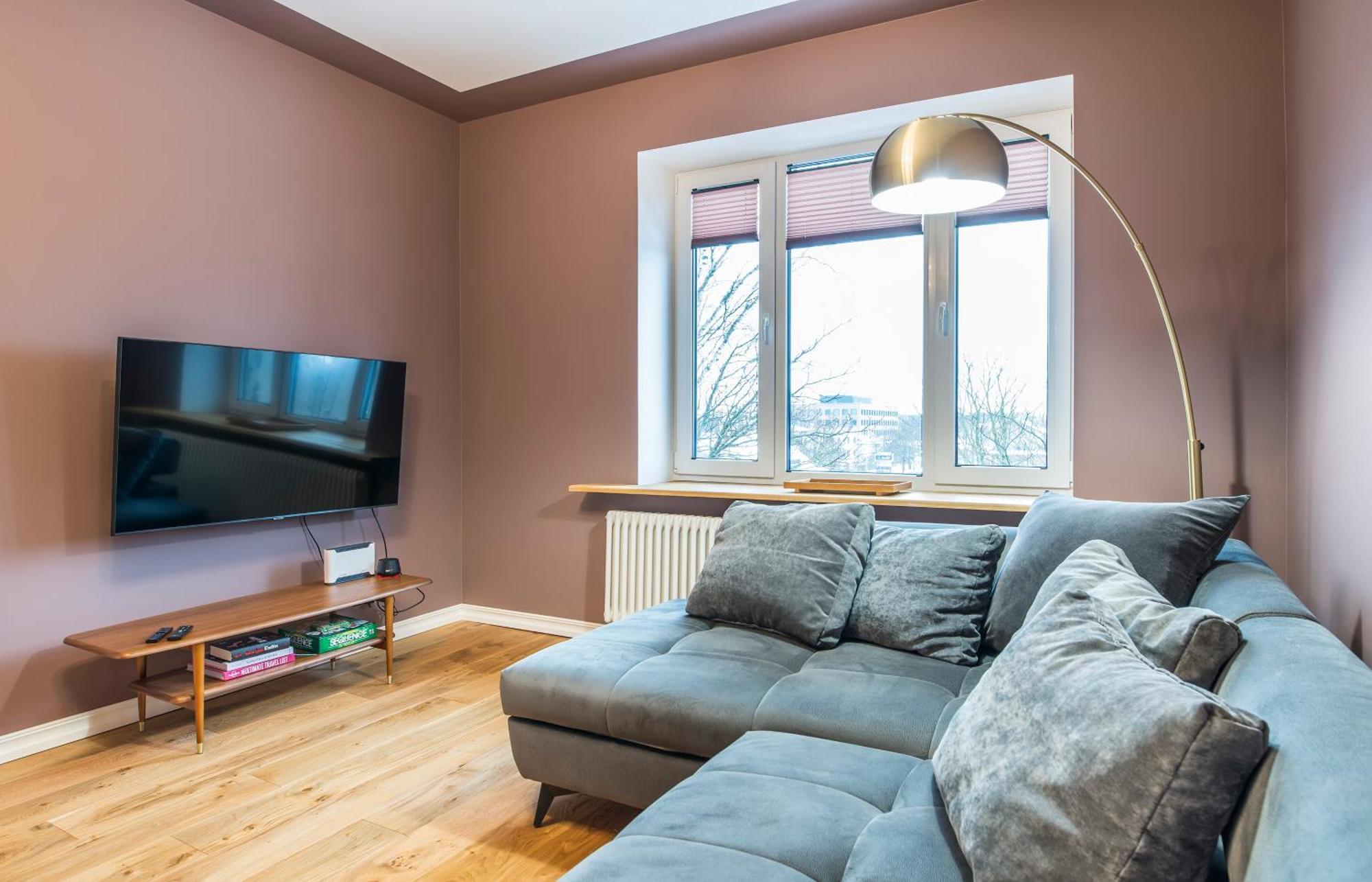 Daugava Ice Hall 65m2 Apartamento *
